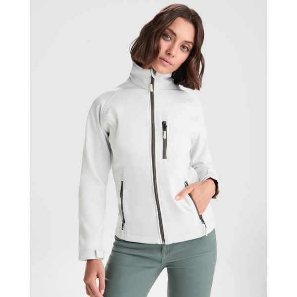 Immagine ANTARTIDA WOMAN